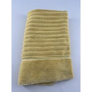 Vintage Moor Quality Bath Hand Towel Pale Yellow Y2K Vtg 90s 30 x 23 USA Retro